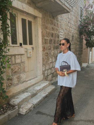 this beautiful woman😍 @patriciamarko._ #youingrey 👌 ..tyto kousky najdete ve slevě…ještě pár dní do 31/8 - kód SUMMER50